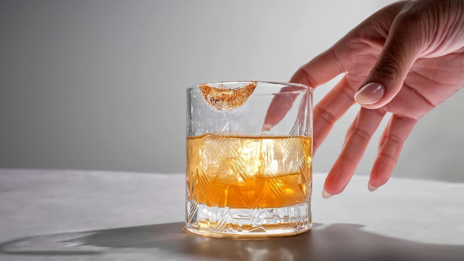 CBD e alcol è sicuro? La verità che nessuno ti dice