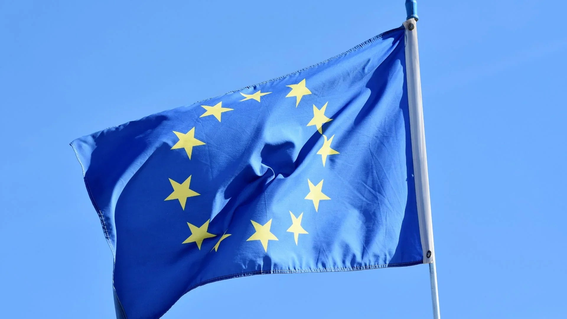 Ddl Sicurezza: la Commissione europea valuterà la stretta sulla canapa