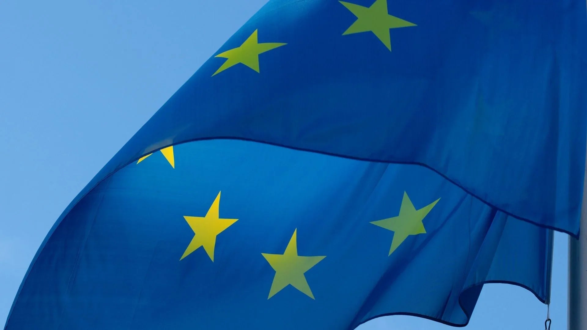 L'Unione Europa dichiara guerra all'HHC: è la fine di un'era?